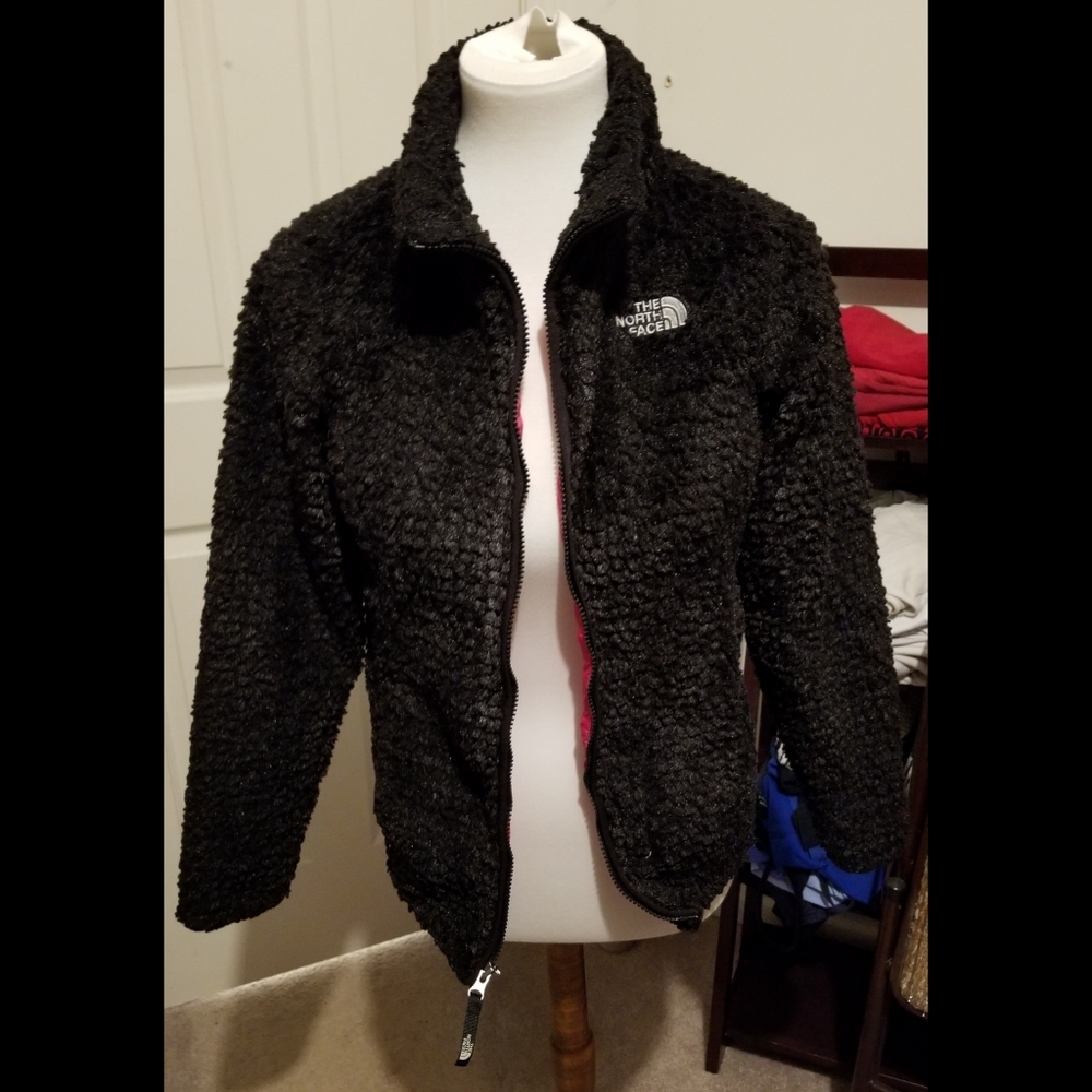 Girls L North Face Fuzzy Black Jacket